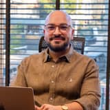 Uzm. Dr. Tayfun Öz