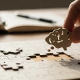 Yetişkin DEHB Nedir? Belirtileri, Nedenleri ve Şema Terapi ile Tedavi Süreci