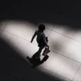 Psikanalitik Kurama Göre Tekrarlama Zorlantısı: Neden Hep Aynı Şeyleri Yaşarız?